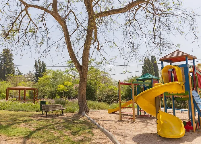 Tal Shahar Zimmers